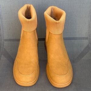 ATHLEFIT womens boots round toe flat ankle boots  brown, size:6.5